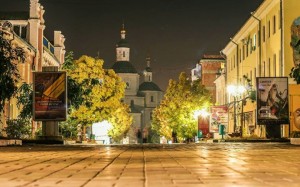 Шоколадний Тростянець та вечірні Суми