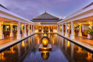 NAITHONBURI BEACH RESORT 4 ****