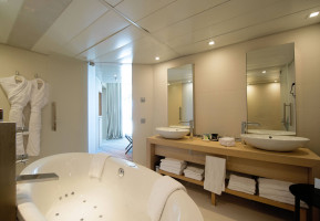 JW Marriott Hotel Cannes 5*, Cannes