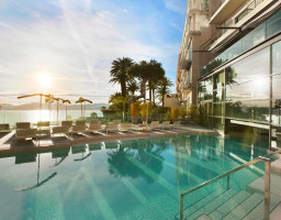 Radisson Blu 1835 Hotel & Thalasso 5, Cannes