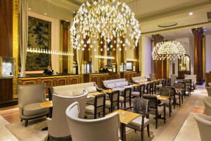 Hotel Barriere le Majestic Cannes 5, Каннес