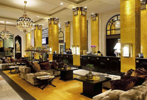 Hotel Barriere le Majestic Cannes 5, Каннес