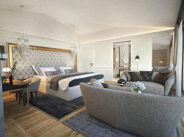 SCHLOSSHOTEL 5*, ISCHGL
