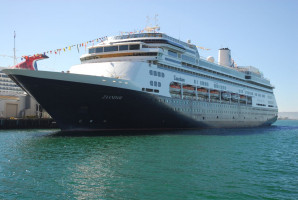 Круїз навколо Південної Америки на лайнері Zaandam (Holland America Line: клас Преміум)