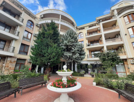 Royal Bay 2 студія