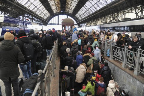 ЄС продовжить статус тимчасового захисту для українських біженців: названо терміни