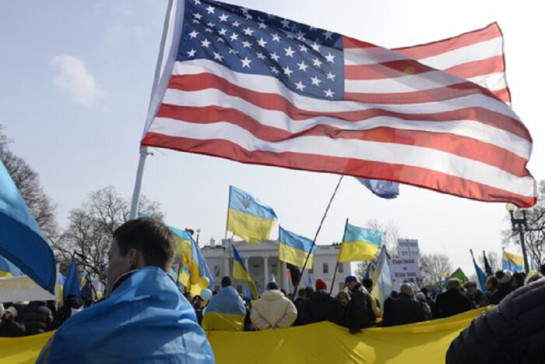 Українці у США тепер автоматично отримують право на работу