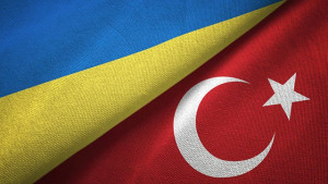 Як отримати допомогу та захист українським переселенцям у Туреччині