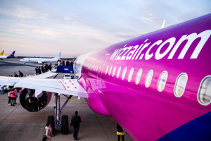 Wizz Air відновлює регулярні рейси з Молдови