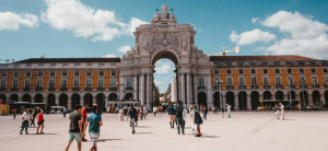 Португалія скасувала усі карантинні обмеження на в’їзд