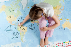 Виїзд дітей за кордон на лікування та відпочинок: які документи потрібні