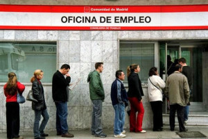 Як біженцям з України шукати роботу та житло в Іспанії