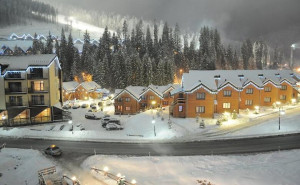 Зимовий відпочинок в Україні дорожчає: українці не поспішають купувати тури