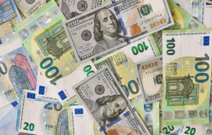 Декларування коштів: як правильно це зробити при виїзді за кордон