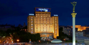 Які готелі найбільше заробляють на туристах в Україні